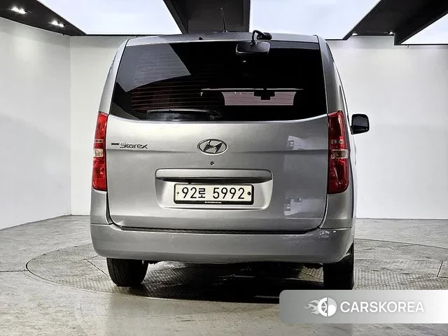 Hyundai The New Grand Starex id 3709302 из Кореи 13