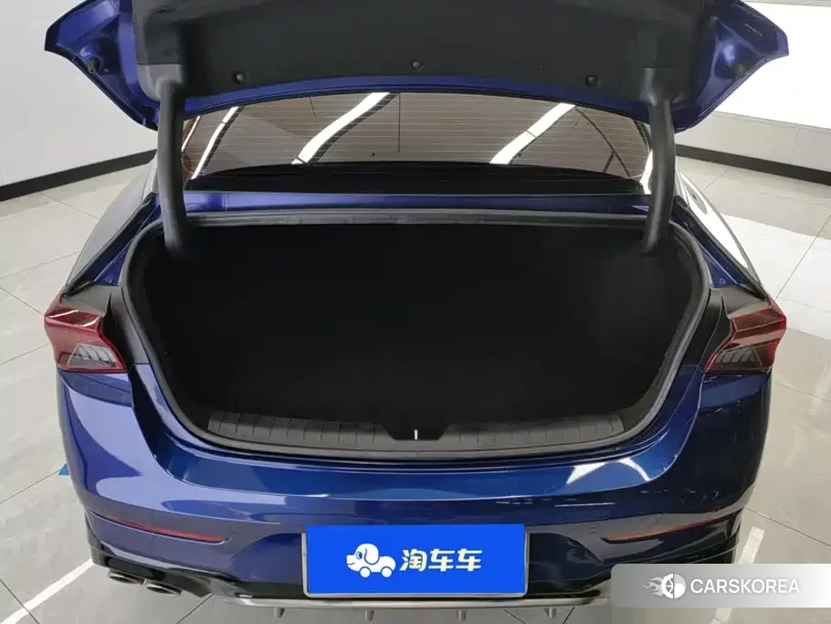 Kia K5 id 4583679 из Китая 9