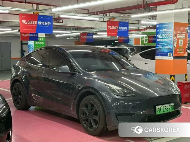 Tesla Model Y 2024 Темно-серый из Китая, фото 3