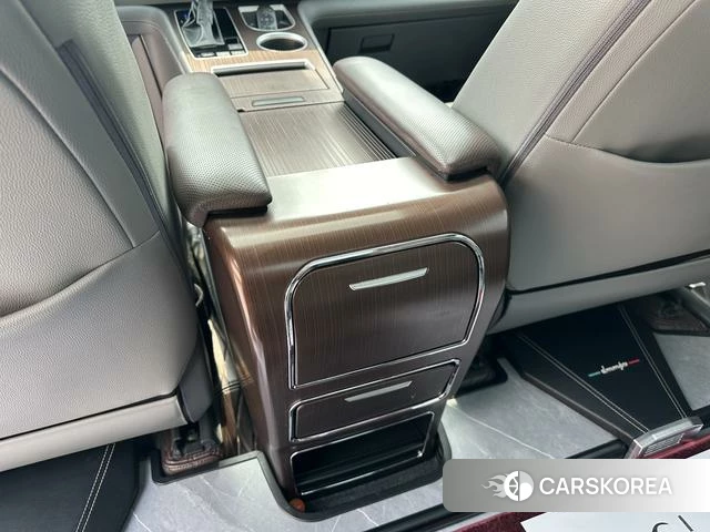 Toyota Grevia id 4272931 из Китая 15