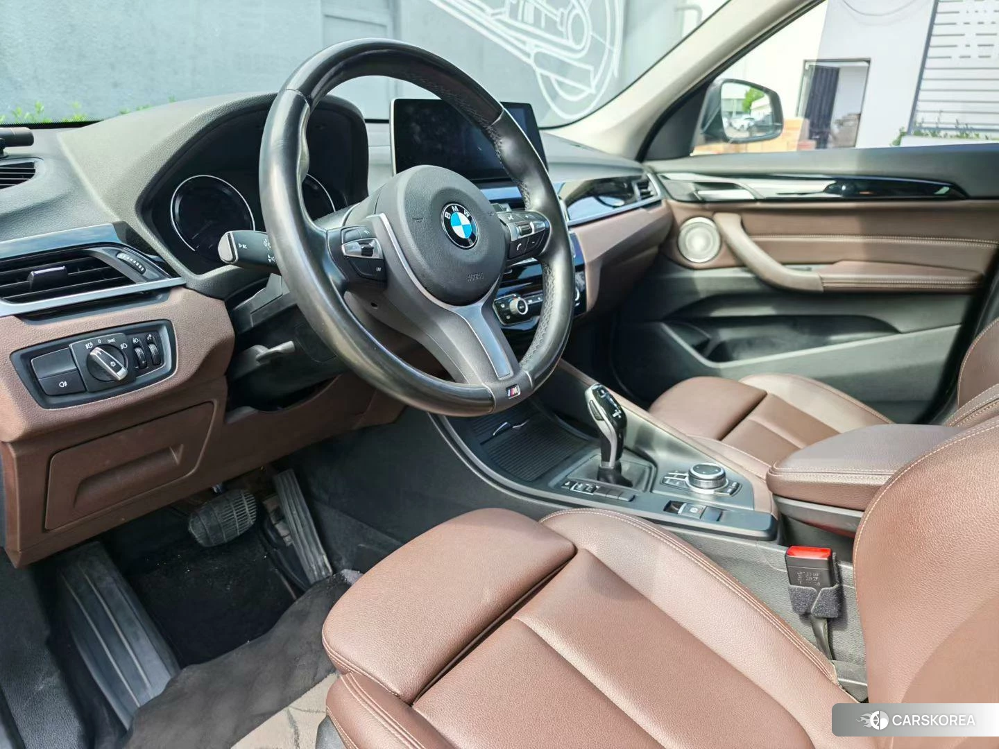 BMW X1 2019 Коричневый из Китая, фото 3