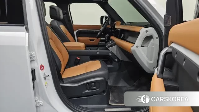 Land Rover Defender (L663) id 3052745 из Кореи 13