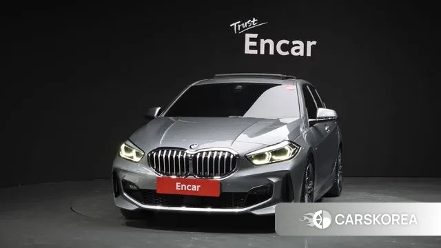 BMW 1 Series (F40) id 3016366 из Кореи 13