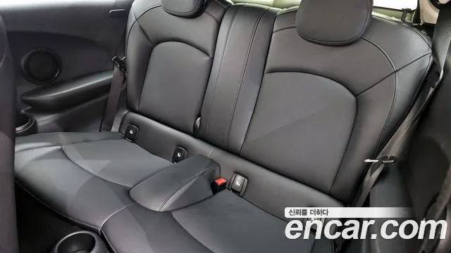 Mini Cooper Electric id 2743489 из Кореи 13