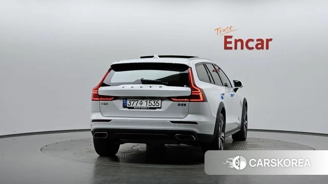 Volvo V60 Cross-Country 2nd Generation id 4370796 из Кореи 23