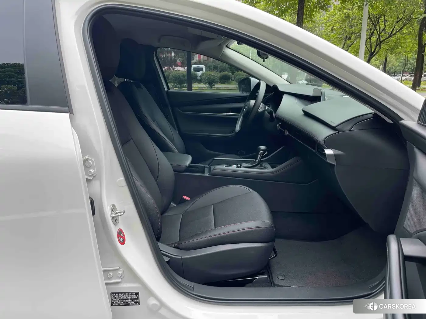 Mazda 3 id 4669321 из Китая 11