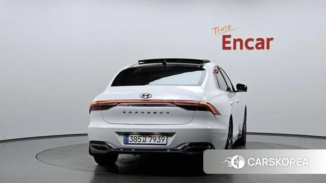 Hyundai The New Grandeur IG id 3866184 из Кореи 13