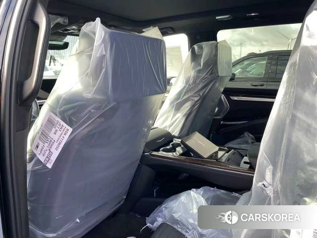 Cadillac Escalade ESCALADE 2025 Черный из Китая, фото 3