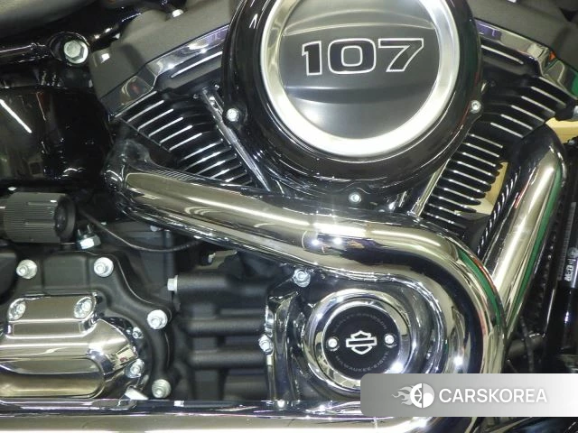 Engine photo
