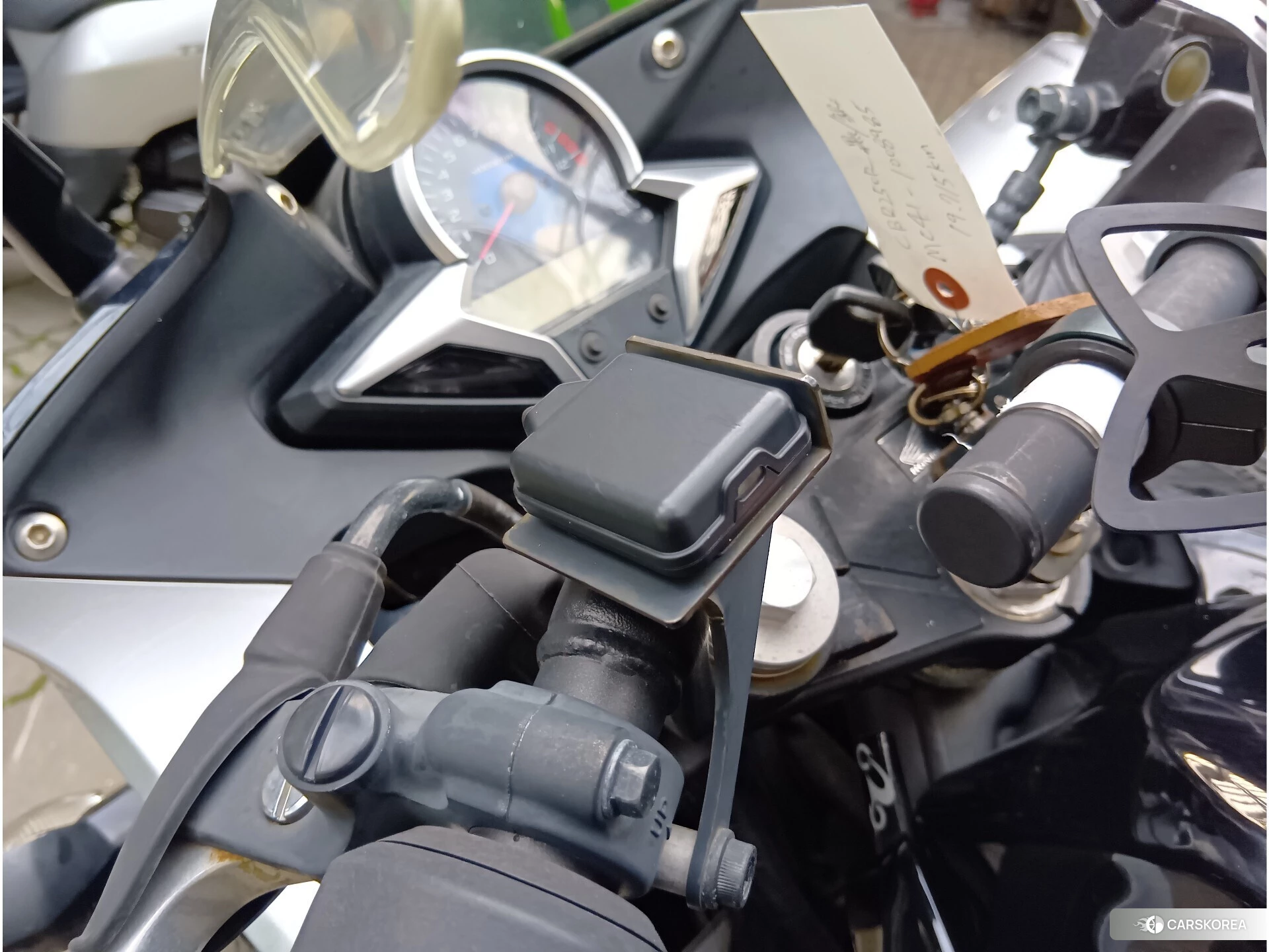 Проданный Honda CBR250R id 3947550 из Японии, фото 4