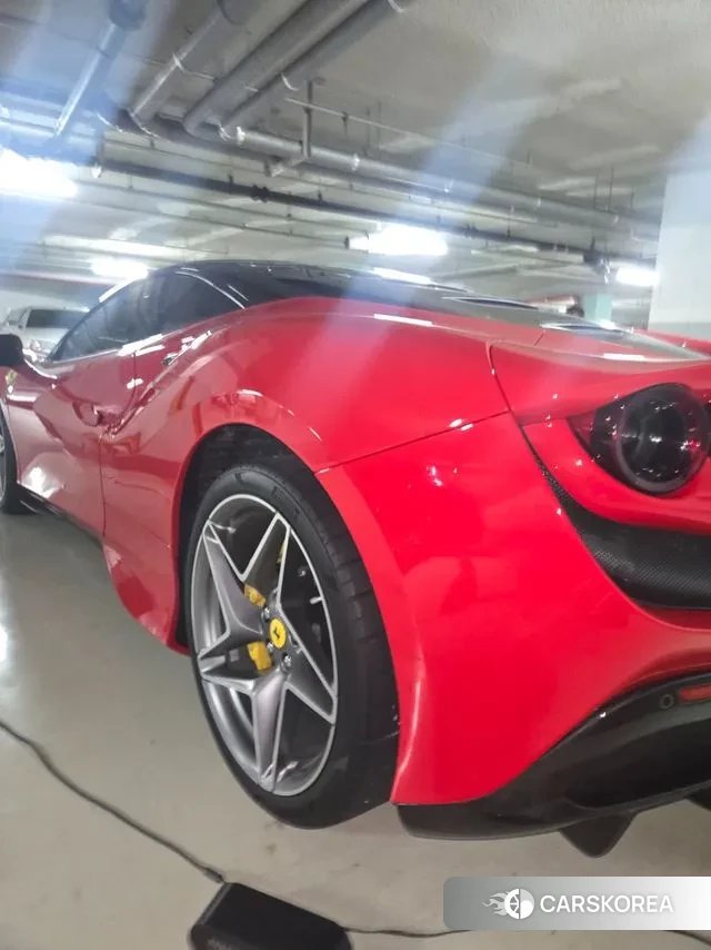 Ferrari F8 Tributo id 3361546 из Кореи 12