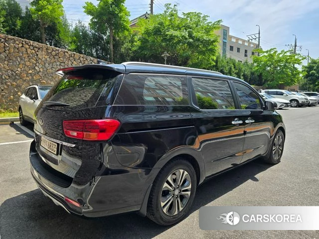 Kia The New Carnival id 4255157 из Кореи 13