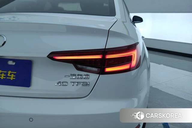 Audi A4L id 4254465 из Китая 10