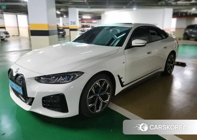BMW i4 2022 Белый из Кореи, фото 6