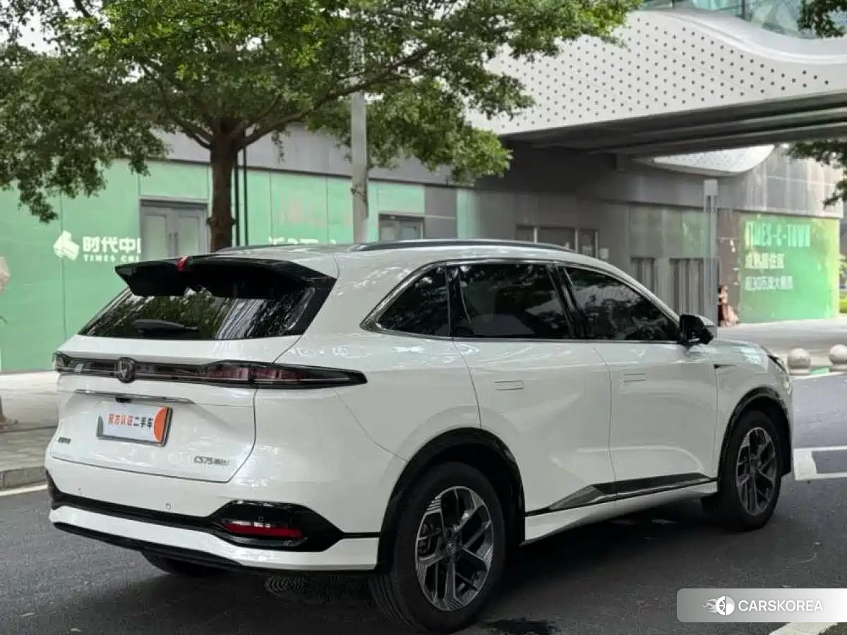 Chang'an Changan CS75PLUS 2026 Белый из Китая, фото 3