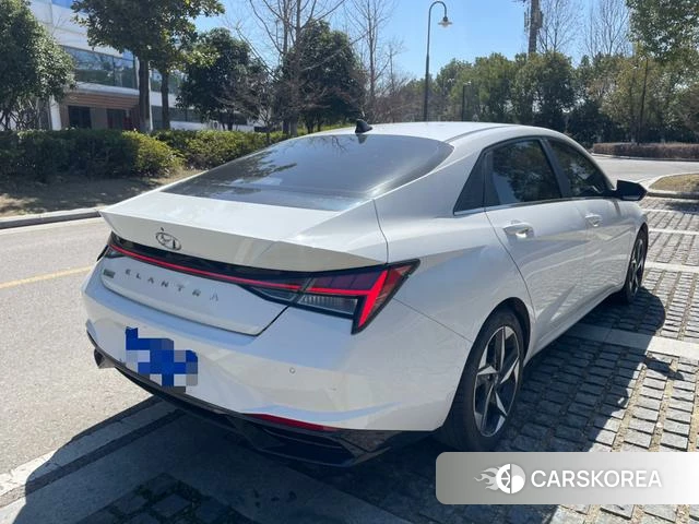 Hyundai Elantra id 4272947 из Китая 9