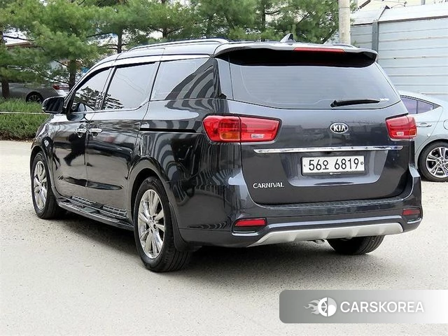Kia The New Carnival id 3861387 из Кореи 13