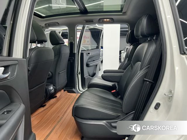 GAC Trumpchi Trumpchi M6 id 4208210 из Китая 12