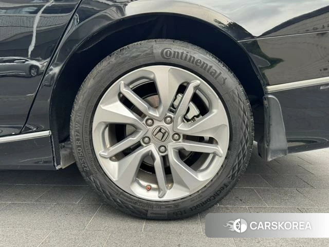 Honda Accord id 3857898 из Китая 23