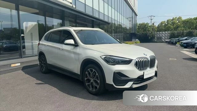 BMW X1 id 4333854 из Китая 9