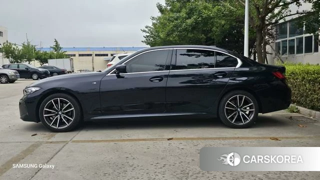 BMW 3 series 2023 Черный из Китая, фото 3