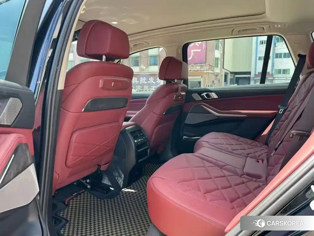 BMW X5 2026 Черный из Китая, фото 3