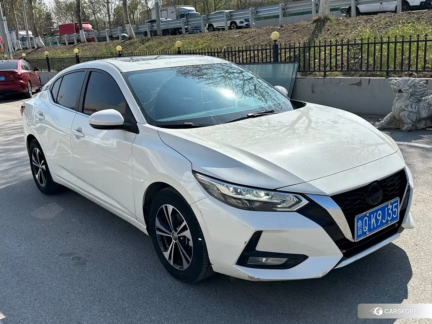 Nissan Sylphy 2022 Белый из Китая, фото 3
