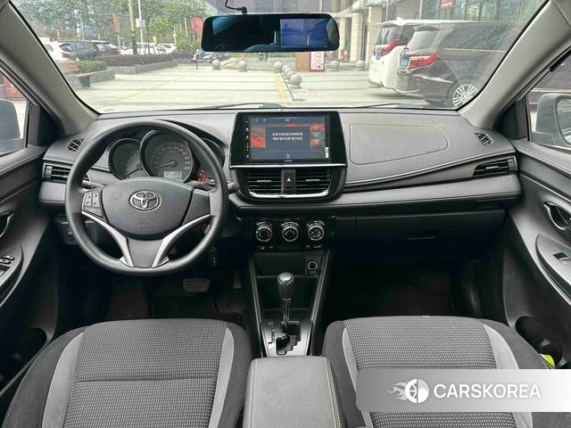 Toyota Vios 2021 Серебристо-серый из Китая, фото 4