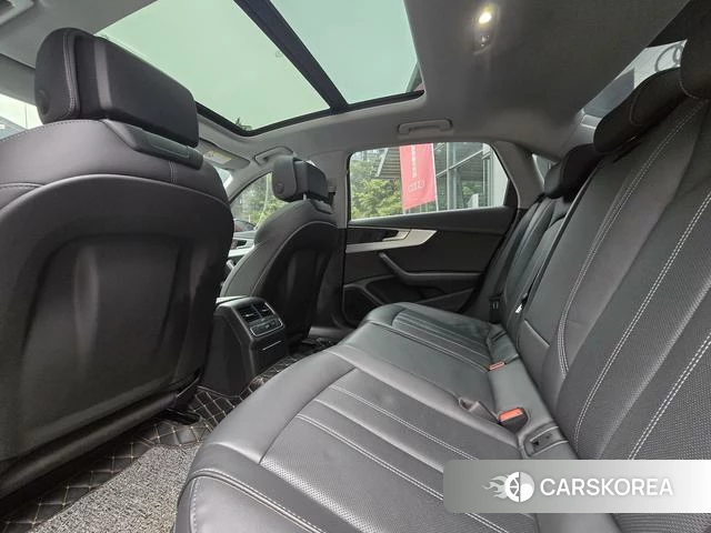 Audi A4L id 4275932 из Китая 16