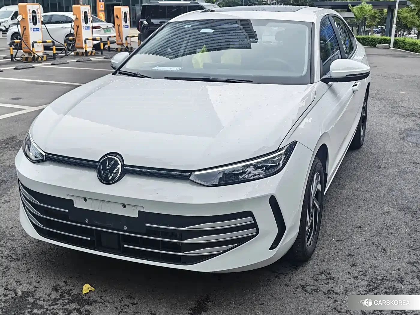 Volkswagen Lavida 2026 Белый из Китая, фото 5