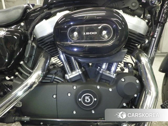 Engine photo