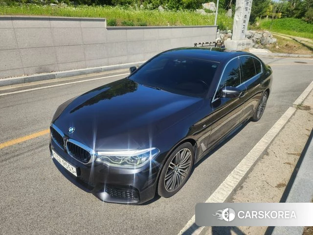 BMW 5 Series (G30) id 4417287 из Кореи 13