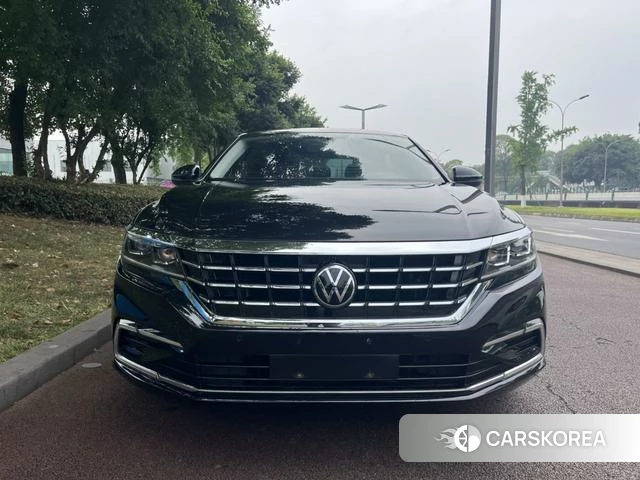 Volkswagen Passat 2021 Черный из Китая, фото 6
