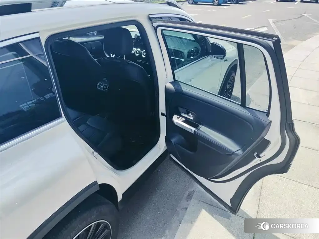 Mercedes-Benz GLB id 4583730 из Китая 15