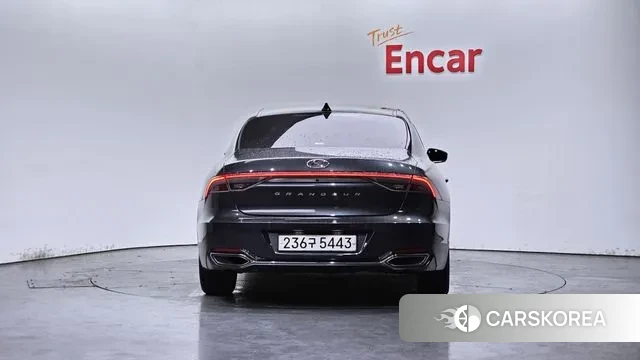 Hyundai The New Grandeur IG id 3578251 из Кореи 13