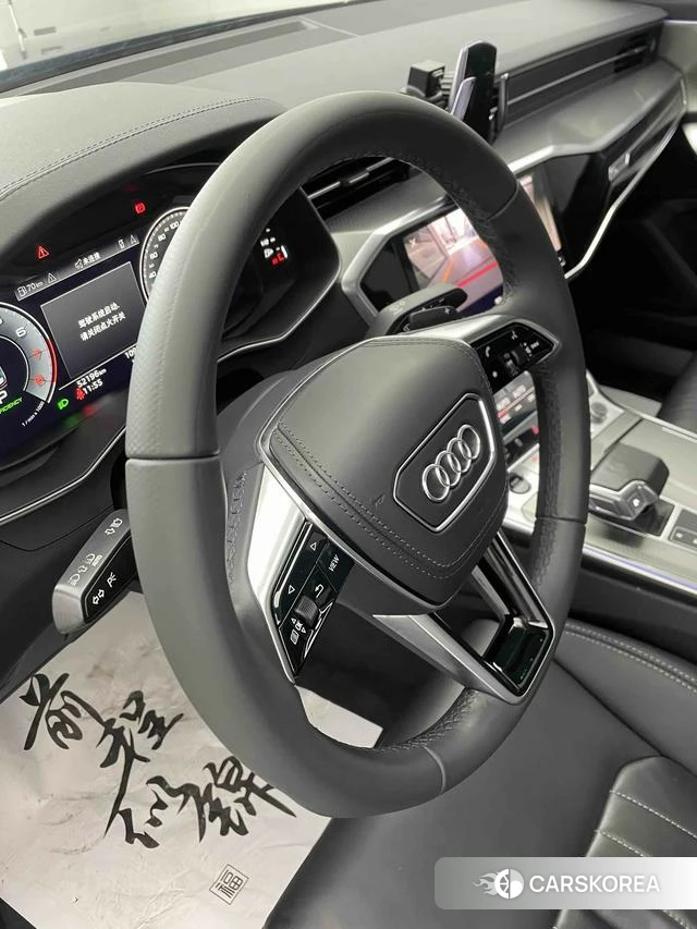 Audi A6L id 4240889 из Китая 10