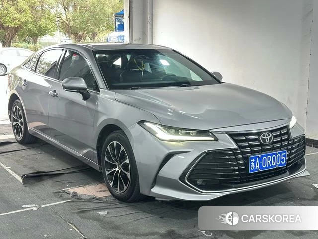 Toyota Asian dragon 2023 Серебристо-серый из Китая, фото 3
