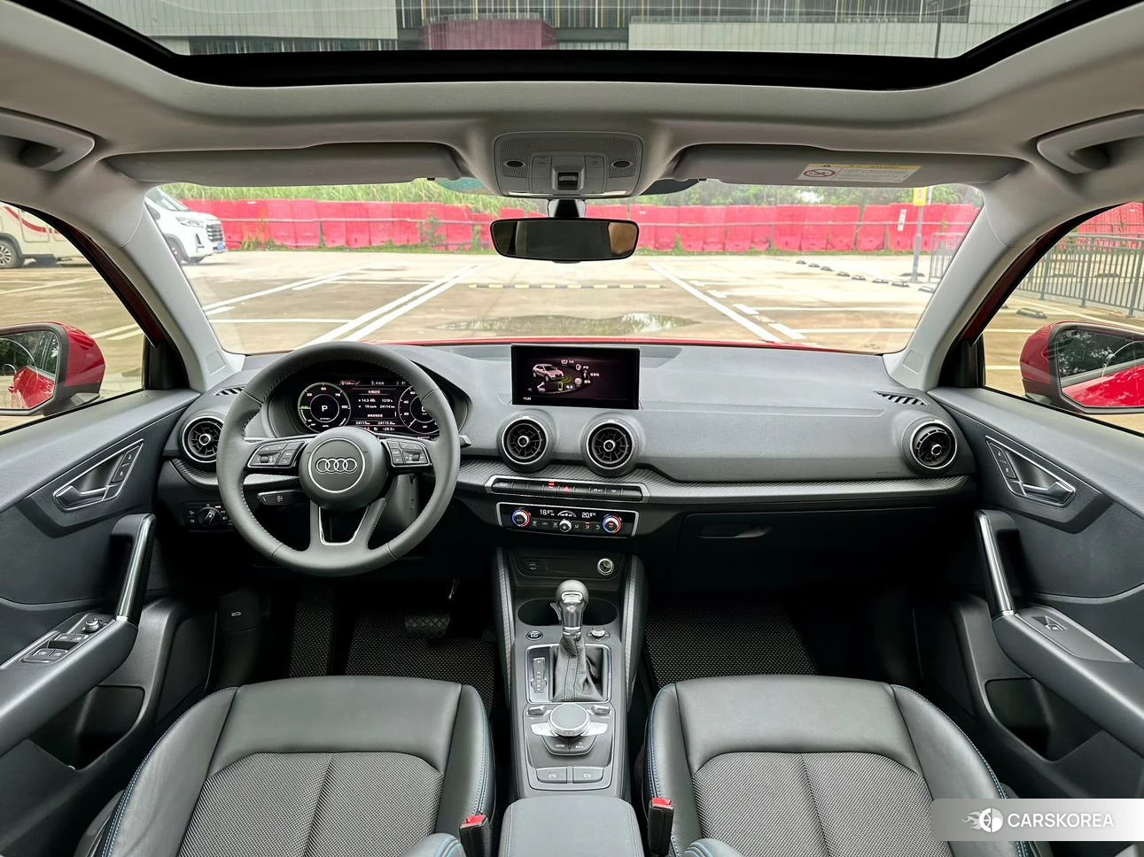 Audi Q2L e-tron id 4467408 из Китая 12