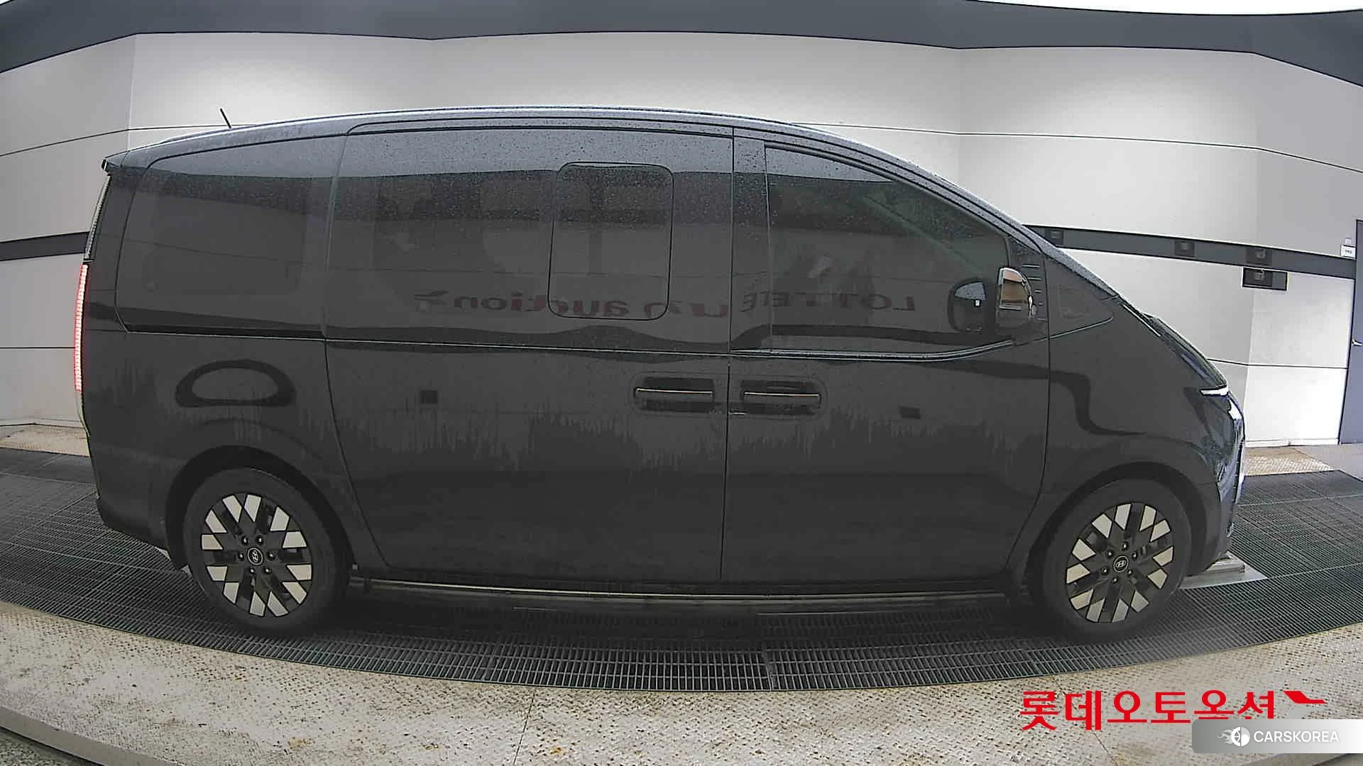 Hyundai Staria Lounge id 4352348 из Кореи 23
