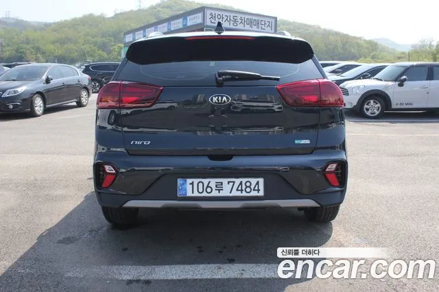 Kia The New Niro id 2678935 из Кореи 13