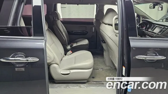 Kia The New Carnival id 2566348 из Кореи 13