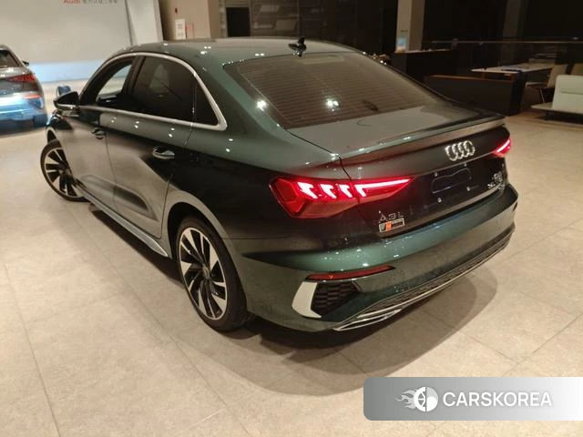 Audi A3 2023 Зеленый из Китая, фото 4