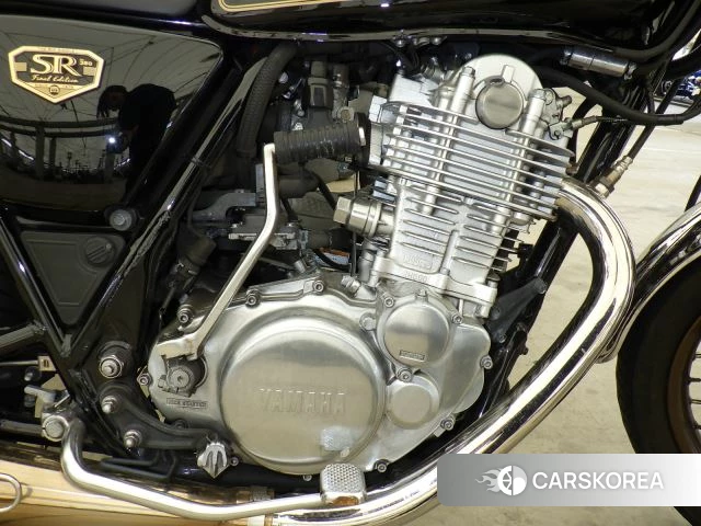 Engine photo