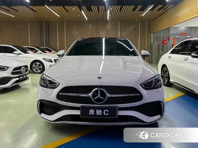Mercedes-Benz Class C 2025 Белый из Китая, фото 3