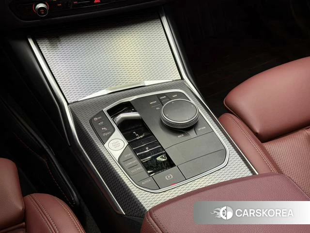 BMW 3 series id 3890763 из Китая 12
