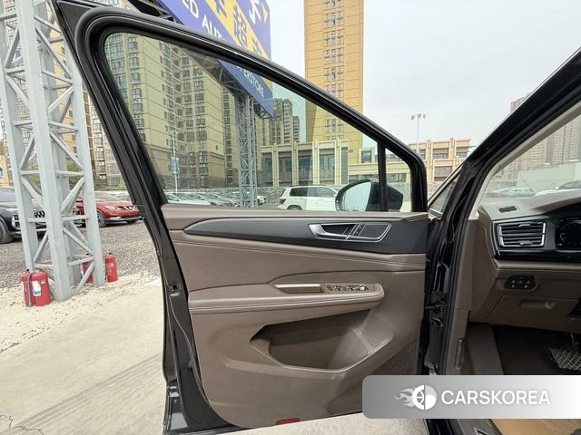 Volkswagen Weiran id 4259892 из Китая 10