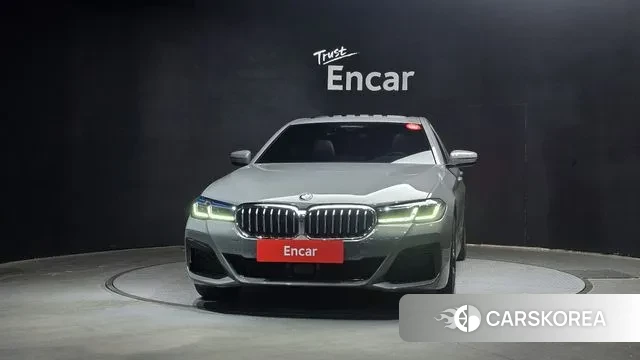 BMW 5 Series (G30) id 3708178 из Кореи 13