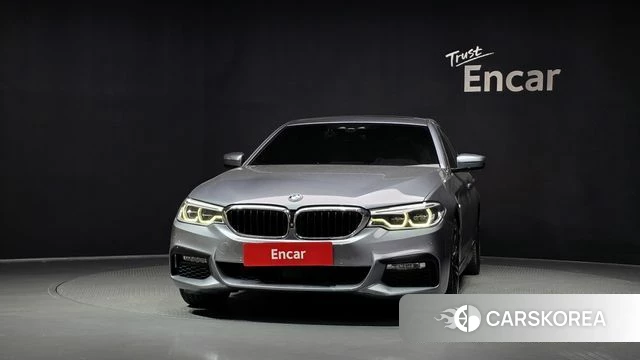 BMW 5 Series (G30) id 4667866 из Кореи 13