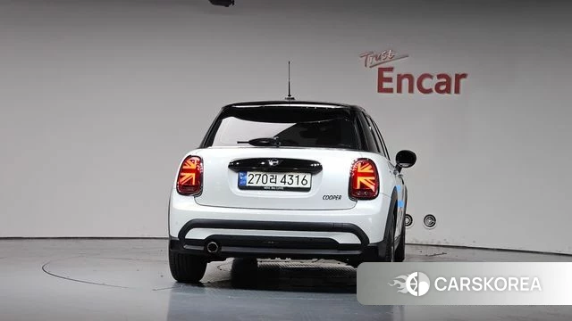 Mini Cooper id 4681905 из Кореи 23