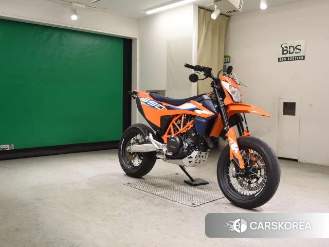 KTM 690 SMC R 2023 из Японии, фото 3